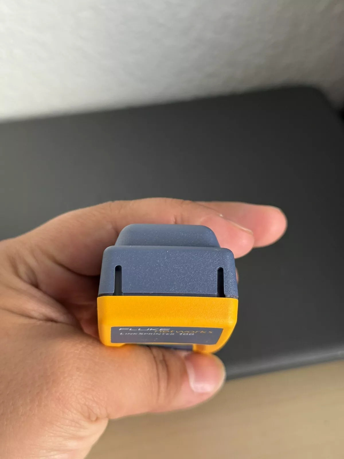 Fluke Networks LinkSprinter 100 Portable Network Tester