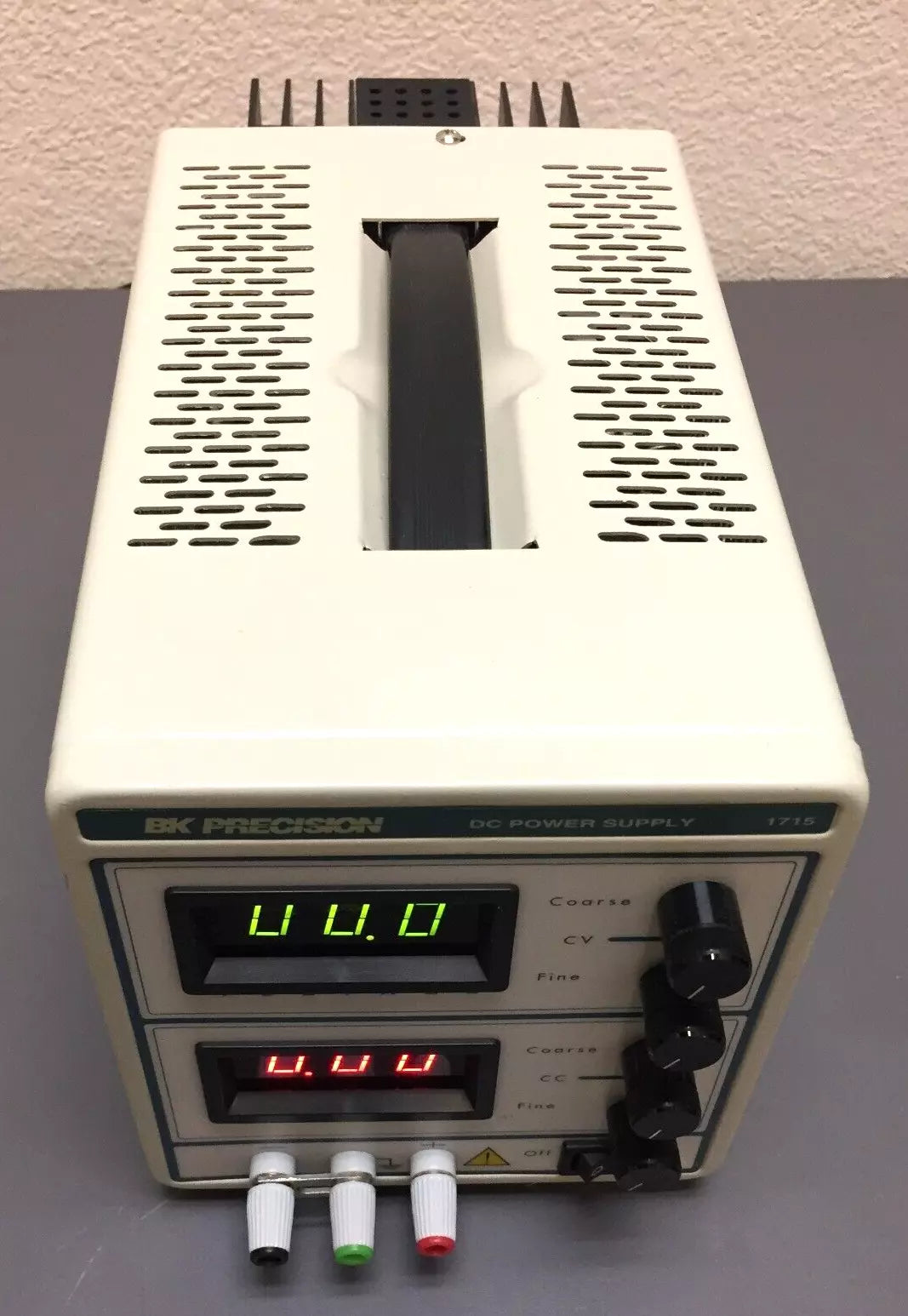 BK Precision Model 1715 DC Power Supply
