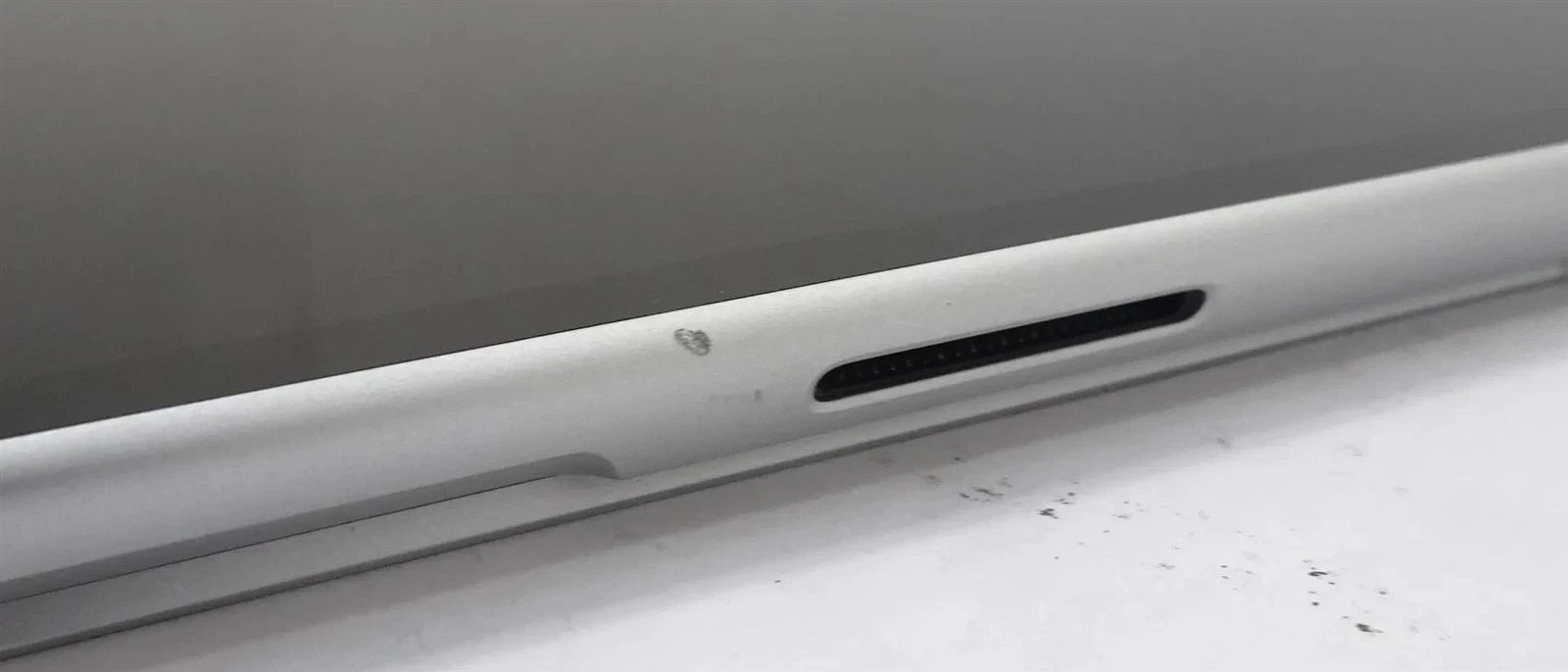 Microsoft Surface Pro 8 1983 Core i7-1185G7 3.00GHz 16GB 256GB Win 11 Home