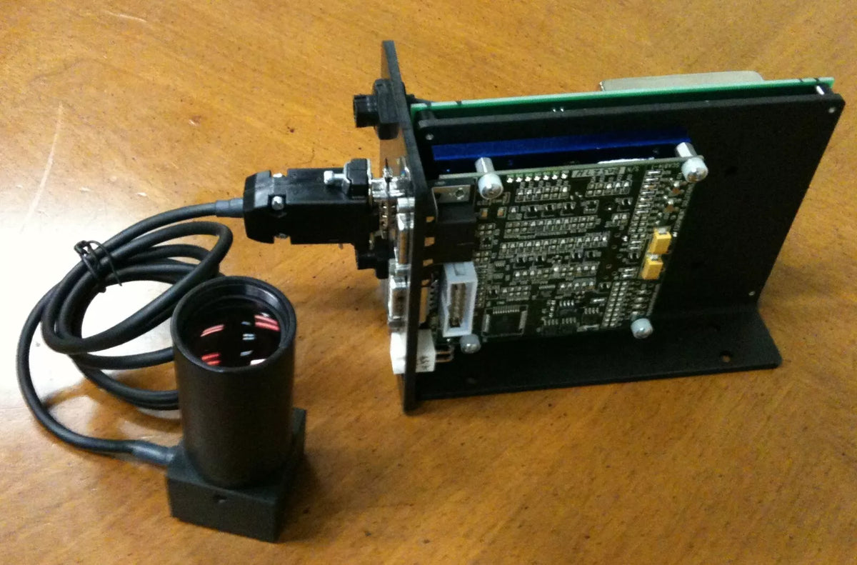 On-Trak OT-301SL Position Sensing Amplifier with Camera & SCA814 Servo Controlled
