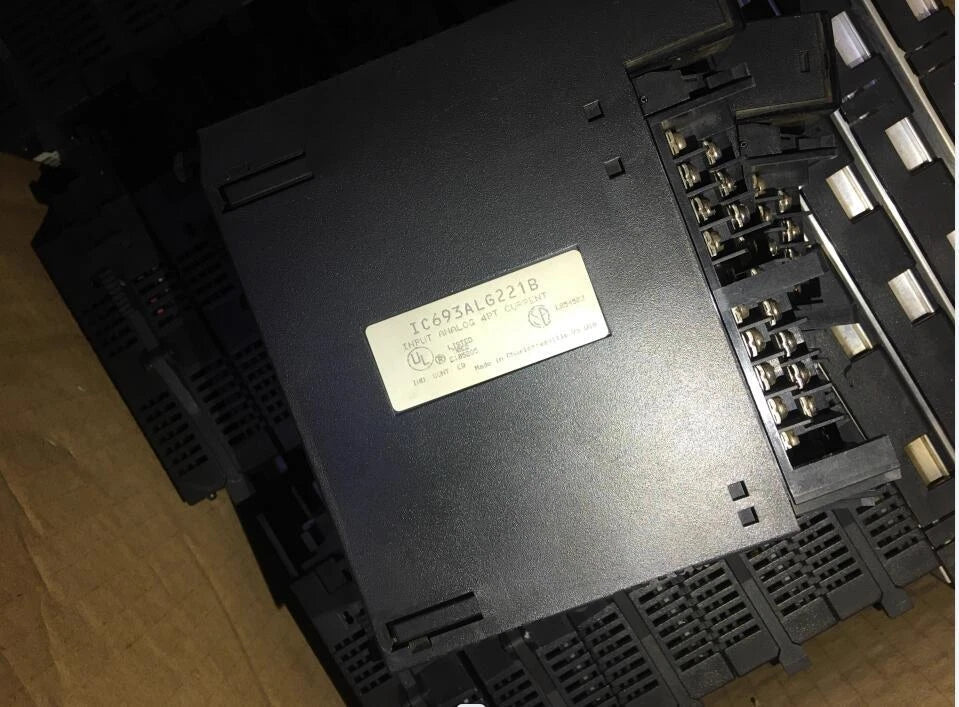GE PLC IC693ALG221B Analog Input Module