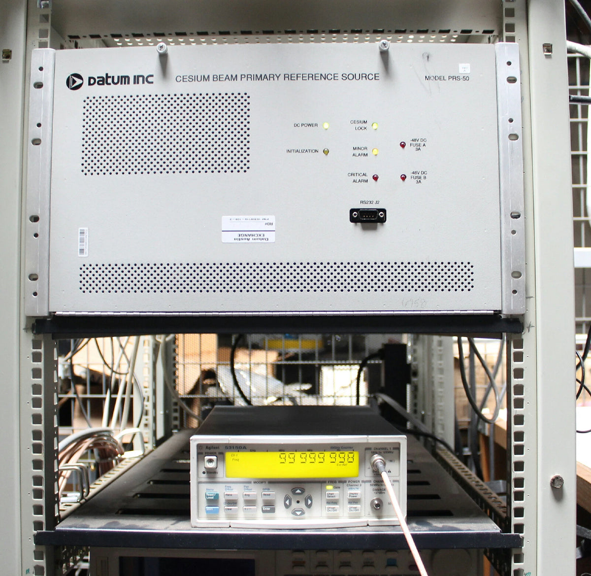 Fluke 6061A 10 kHz - 1050MHz Synthesized Signal Generator