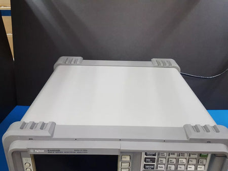 Agilent E4404B Spectrum Analyzer 9kHz - 6.7GHz W/Opt. B72 1D5 A4H 120 (1204)