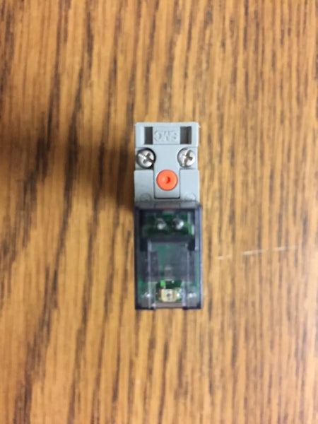 SMC SY3140-5LOZ Solenoid Valve 5 Port 2 Position Single 24 VDC