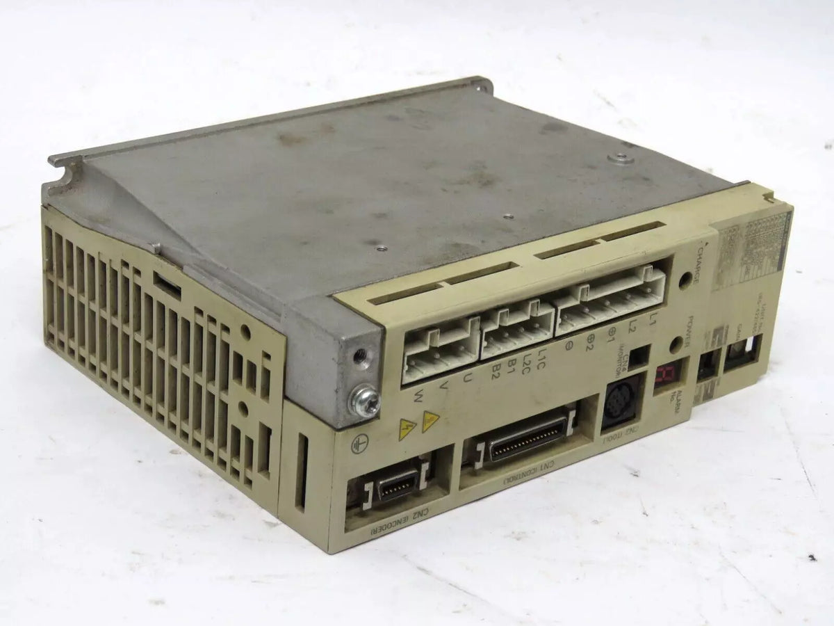 OMRON R7D-APA5H AC Servo Drive 200V 50W