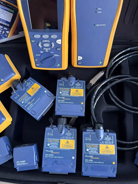 Fluke Networks DTX-1800 Cable Analyzer with DTX-SFM2 DTX-MFM2 DTX-PLA002 (Tested)
