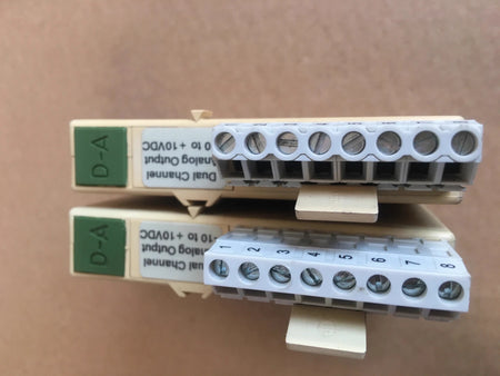 OPTO 22 SNAP-AOV-27 Analog Output Module for Industrial Control Systems