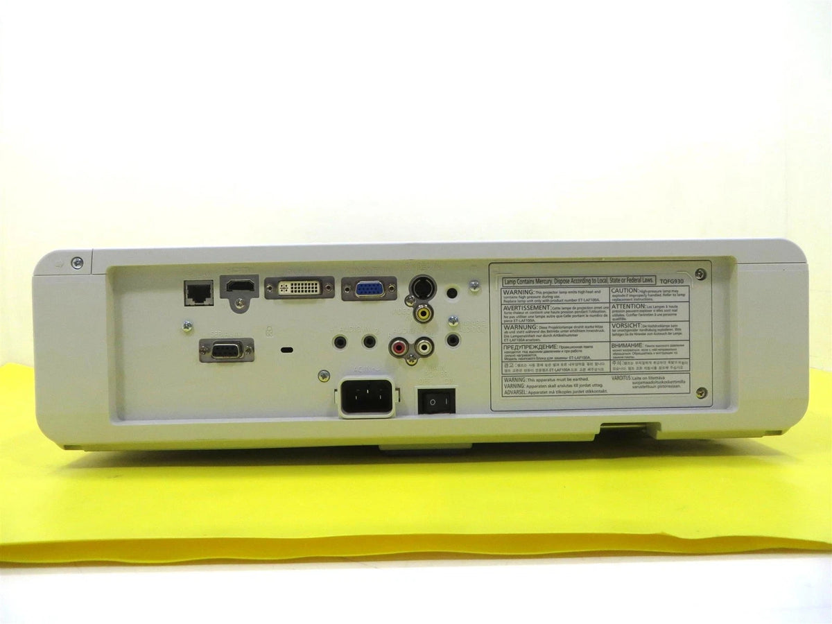 Panasonic PT-FW430 LCD PROJECTOR 3500 ANSI Lumens - Free shipping.