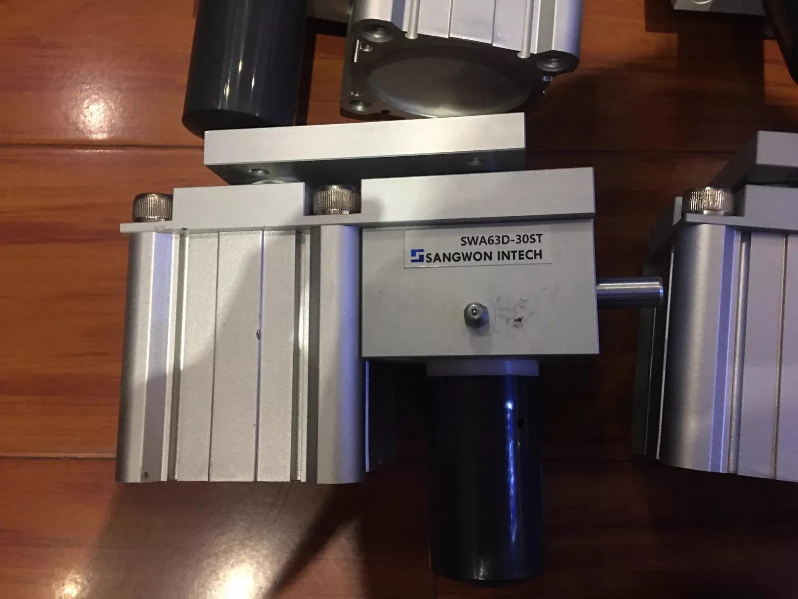 SANGWON INTECH SWA63D-30ST Precision Rotary Stage