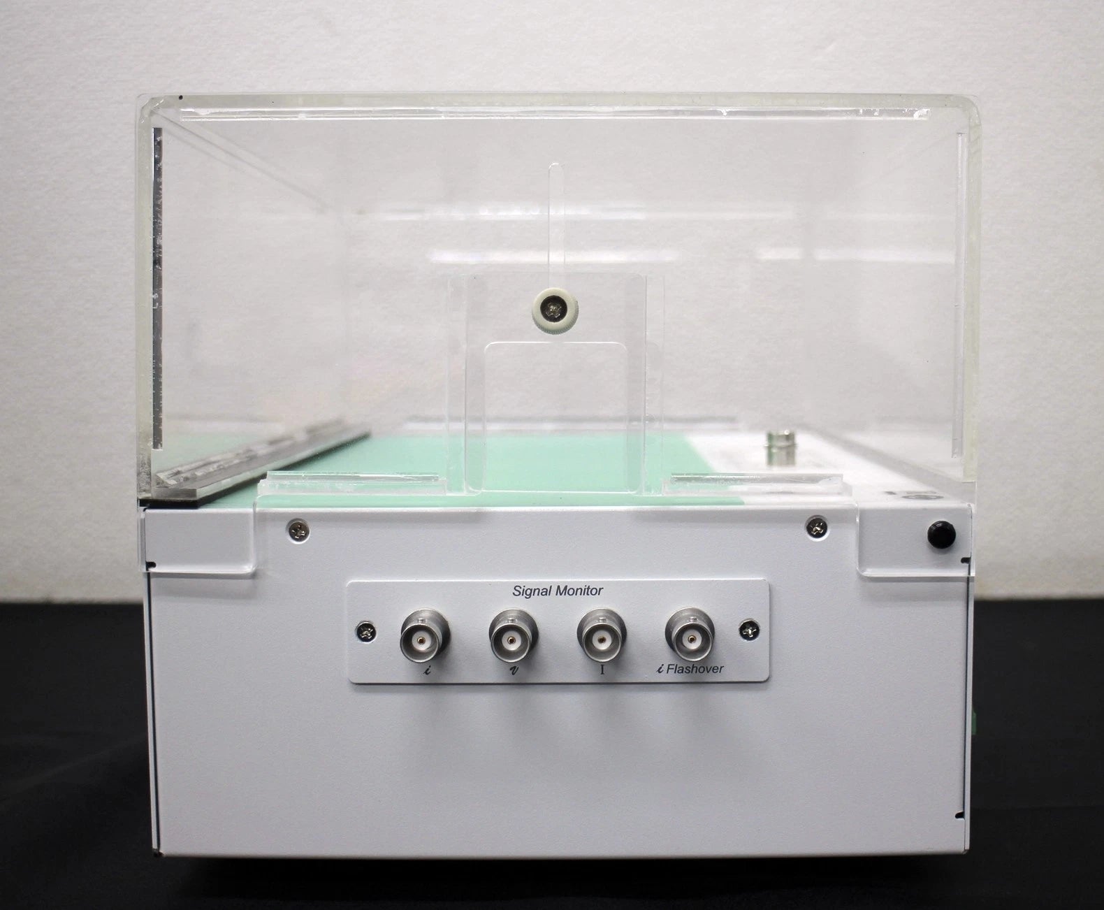 Chroma 11802 2500V 1MHz Programmable HF AC Tester