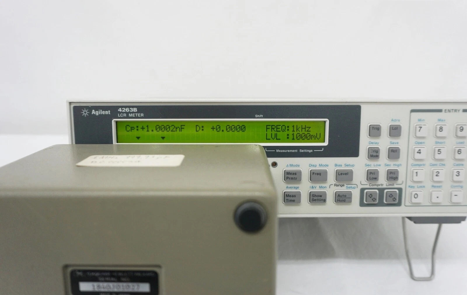 Agilent 4263B 001/002 LCR Meter