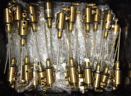Deublin P/N: 55-958-094 Rotary Union 3/8” BSP RH with Nuts and Bolts Installed