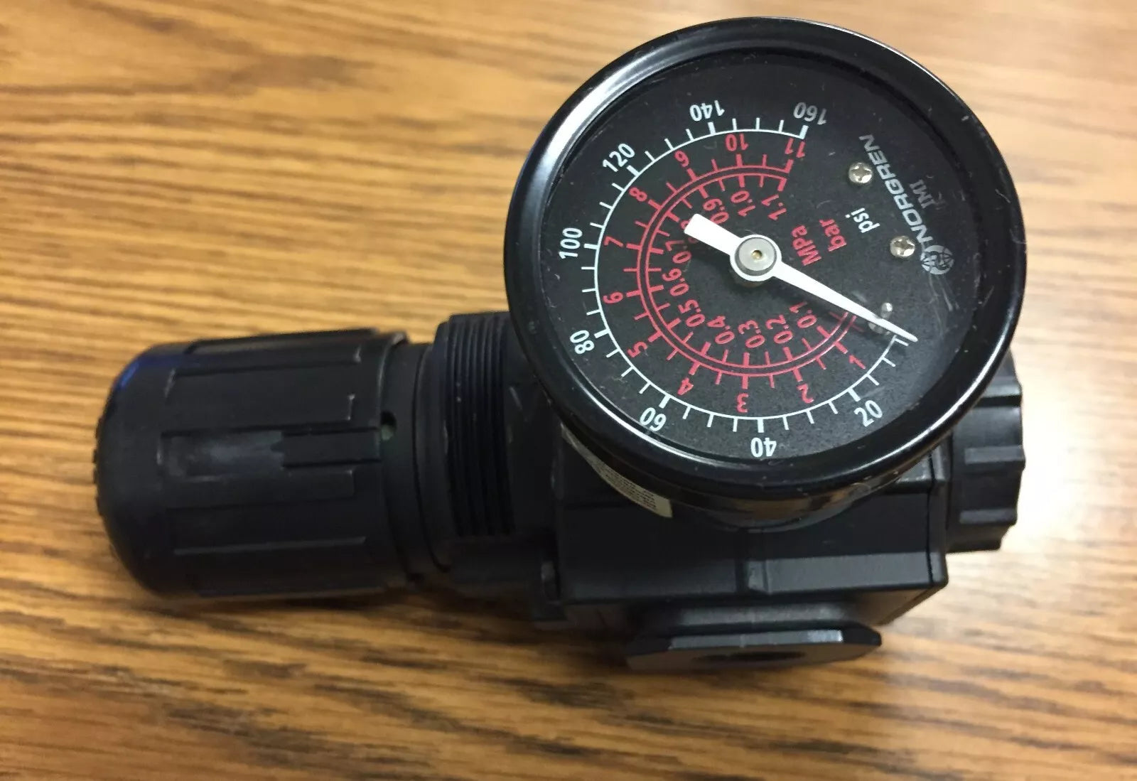 Norgren R73G-3AK-RMG Pressure Regulator with 18-013-209 1-1/2 Pressure Gauge