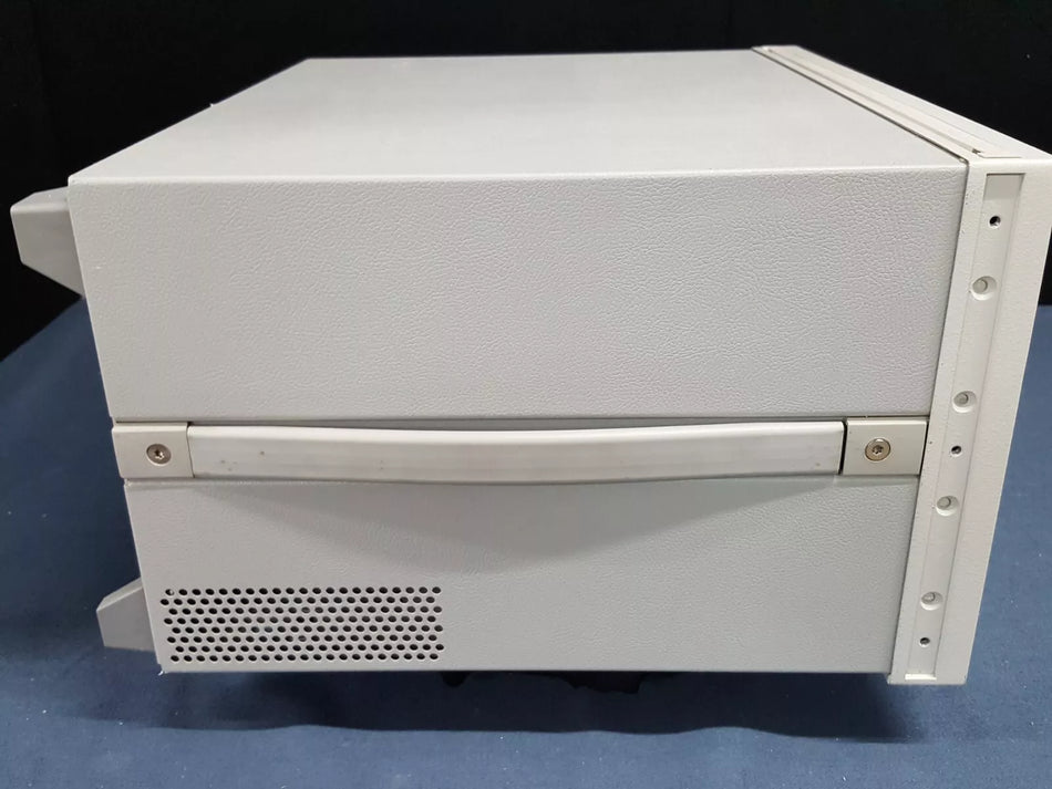 Agilent E5062A ENA Network Analyzer 300kHz-3GHz W/opt. 250 016 (0425)