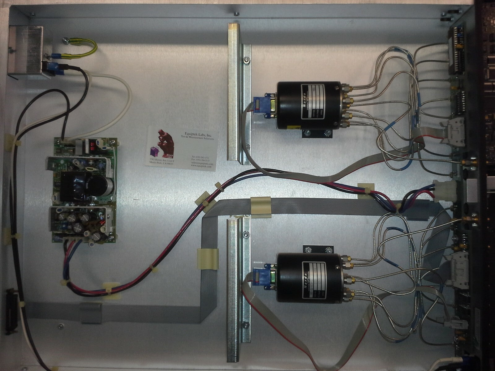 RF Switch/Multiplexer DC - 3 GHz Manual Control Dual 1x8 8 Port SMA - Narda