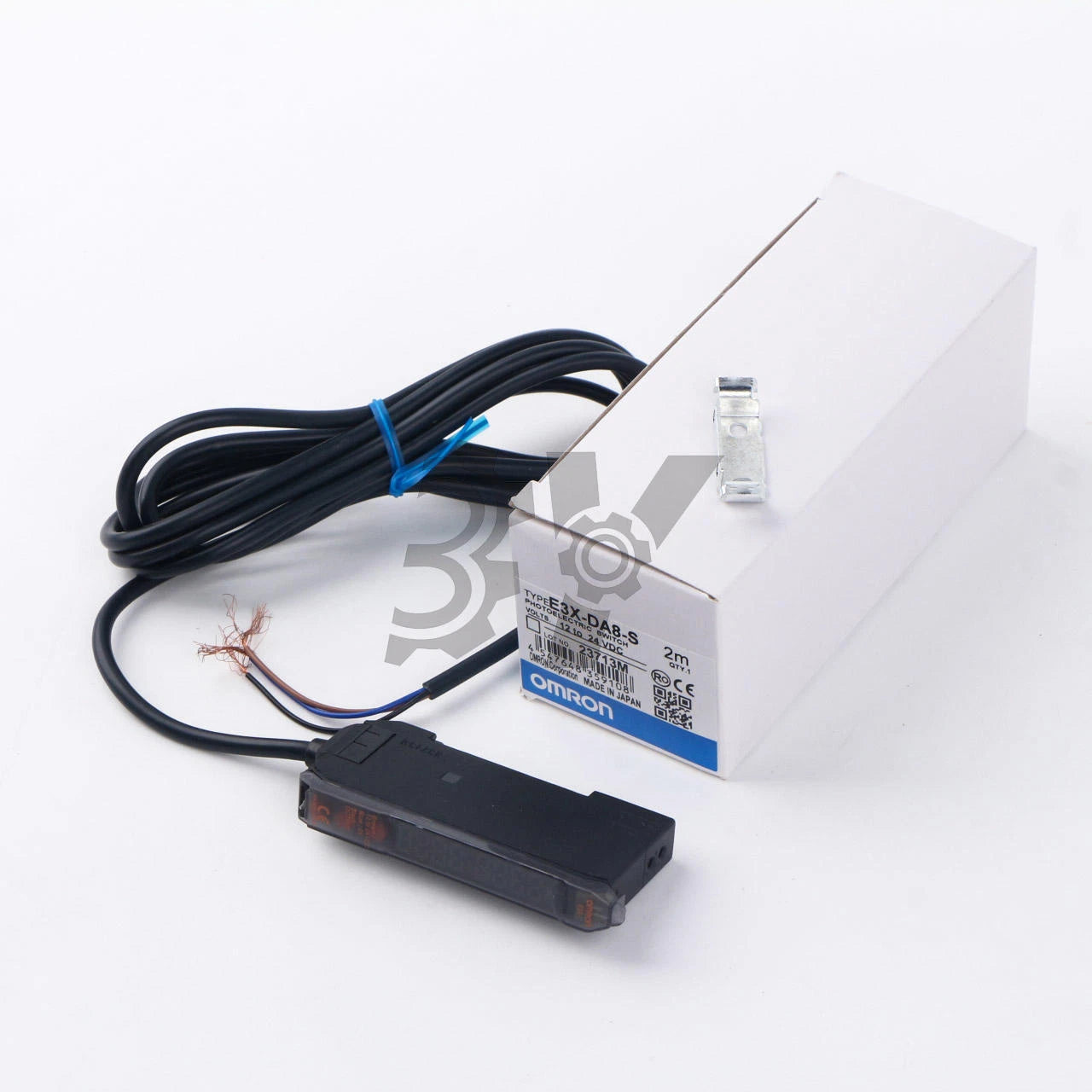 Omron E3X-DA8-S Photoelectric Switch - New in Box