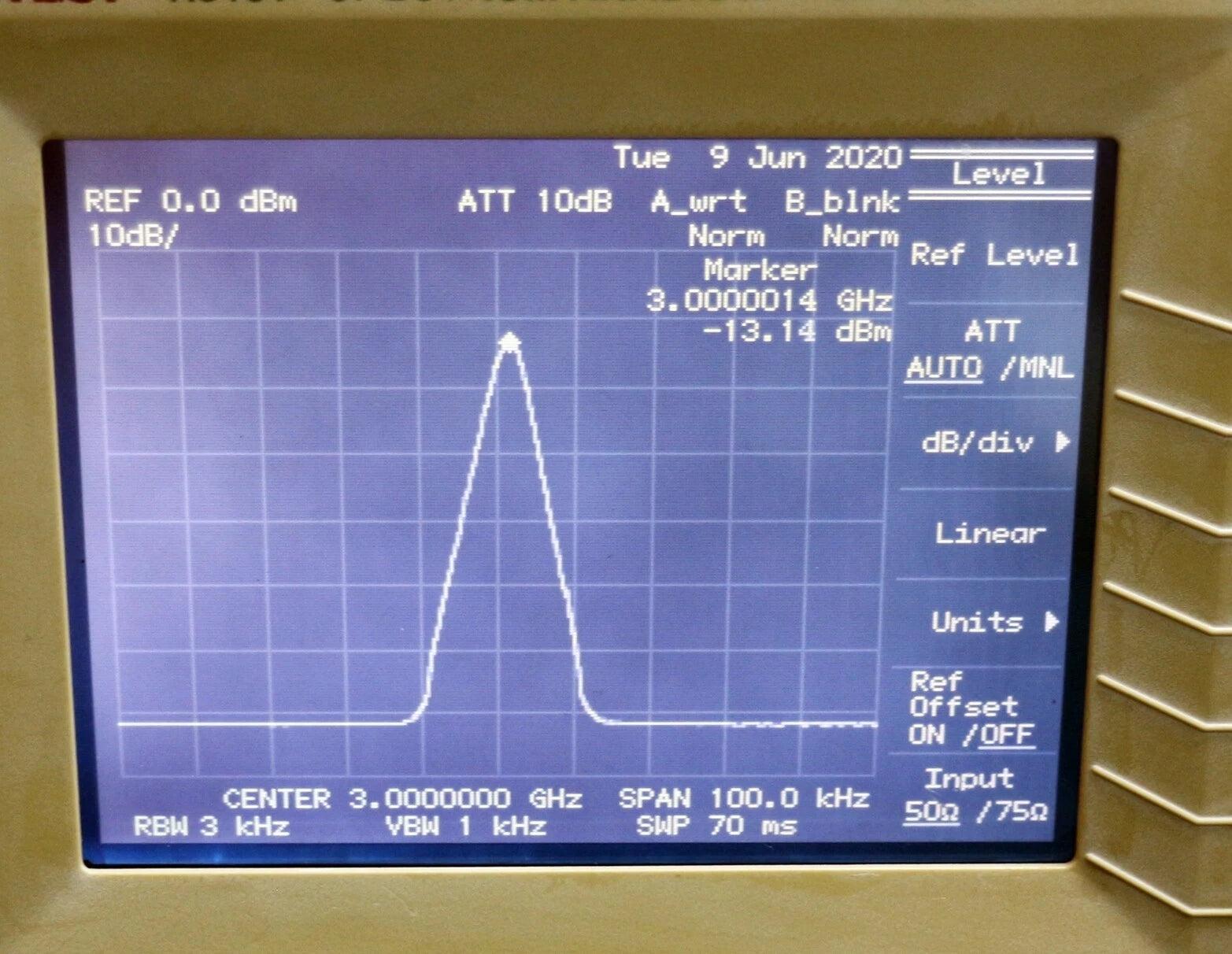 ADVANTEST R3131 9kHz-3GHz Spectrum Analyzer