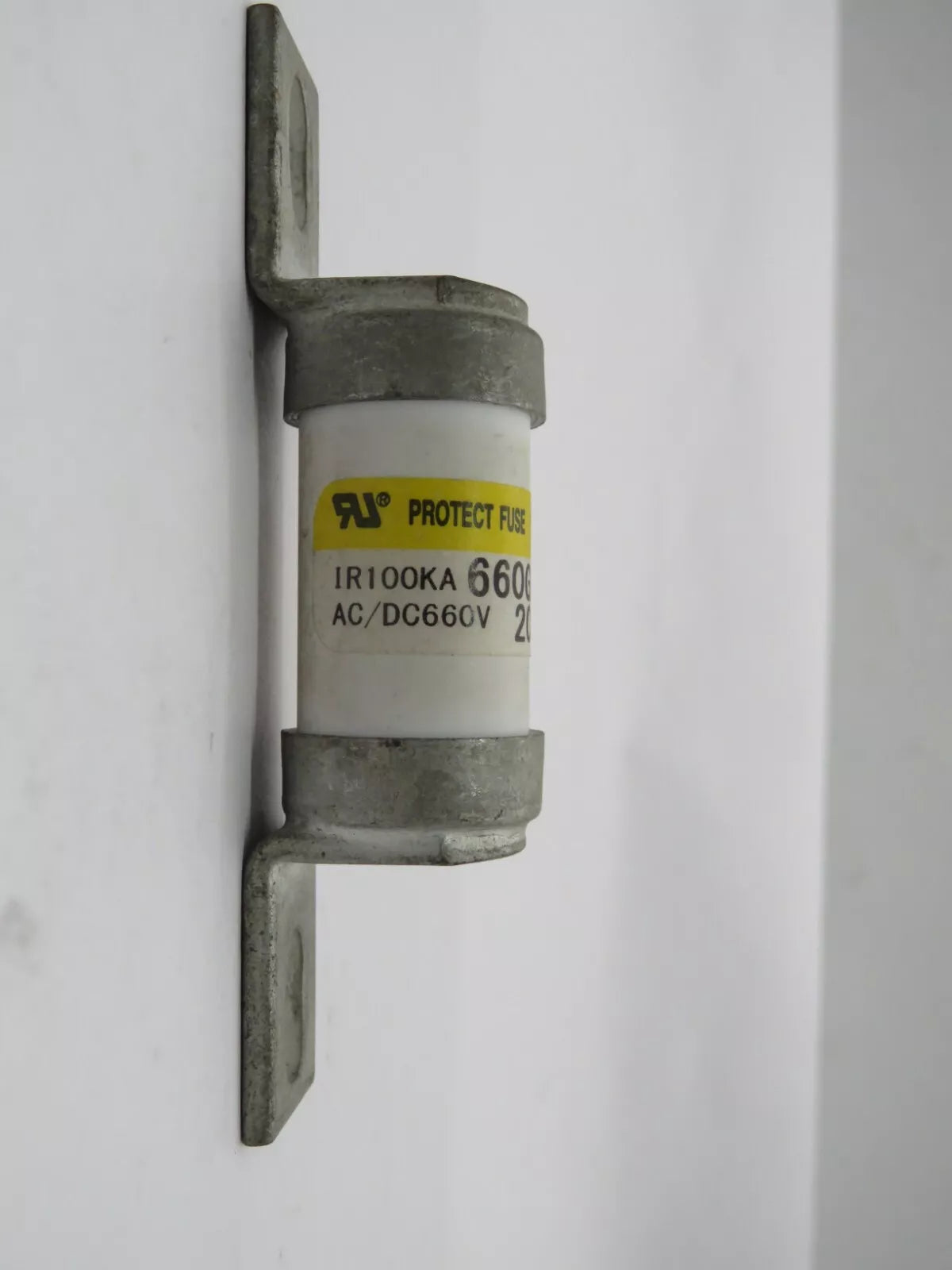 Hinode 660GH-200UL 200A 660V Fuse IR100KA AC/DC Industrial Protection Fuse