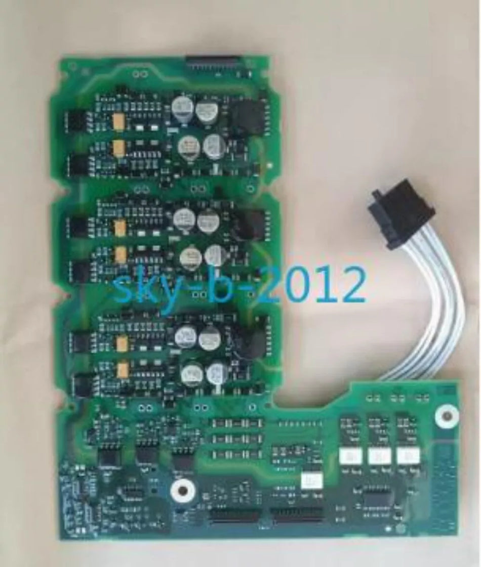 1 PCS Siemens A5E00768956 servo variable frequency drive board In good condition