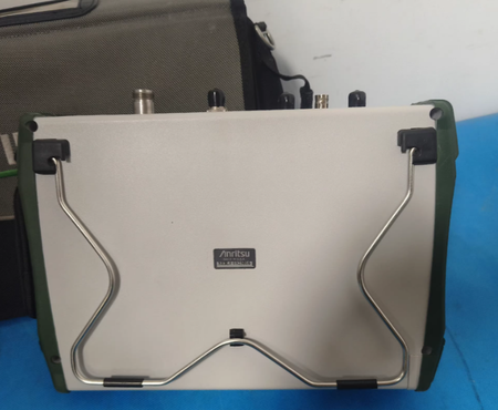 1PCS Anritsu MS2724B HandHeld Sctrum Master Analyzer 9KHz-20GHz