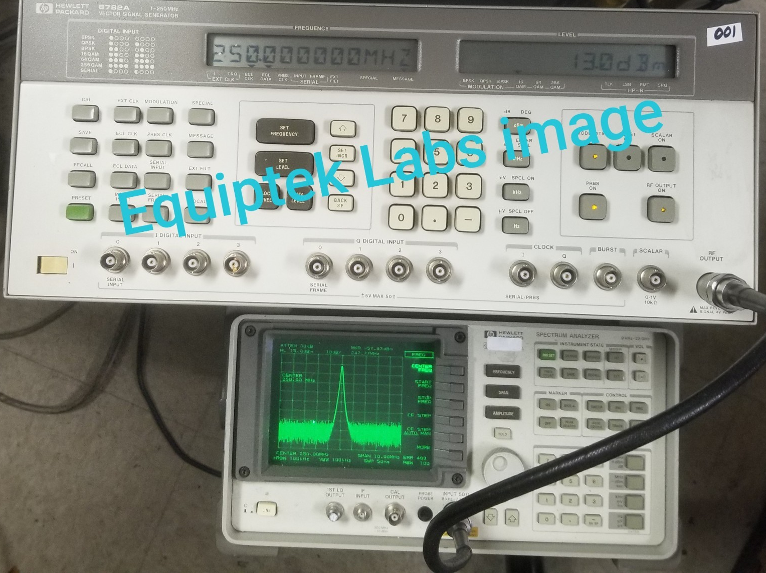 HP 8782A 250 MHz Vector Signal Generator