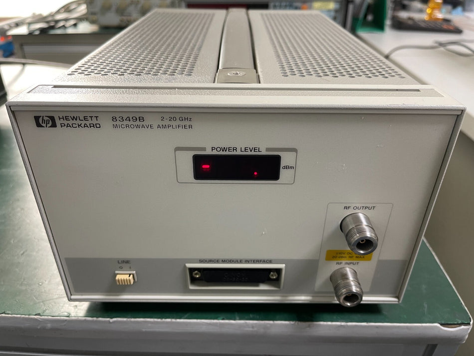 HP Agilent 8349B 2GHz - 20GHz Microwave Amplifier _ 03832 - XG eqpt
