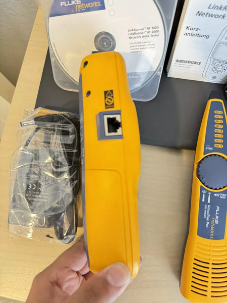 Fluke Networks LRAT-2000 LinkRunner AT-2000 Auto Tester with Fluke IntellitoneProbe