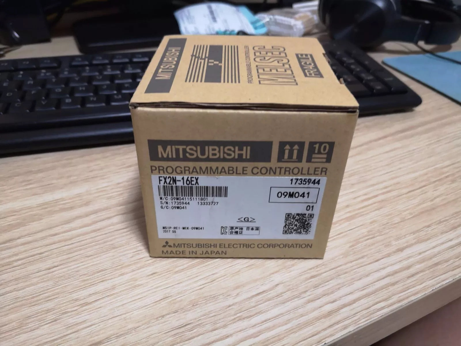 1PC New Mitsubishi PLC FX2N-16EX Programmable Cont In Box Expedited Shipping