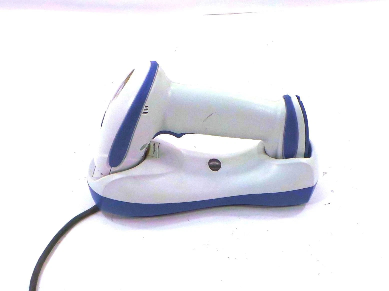 Symbol DS6878 Scanner Wireless with Tech STB4278 Cradle