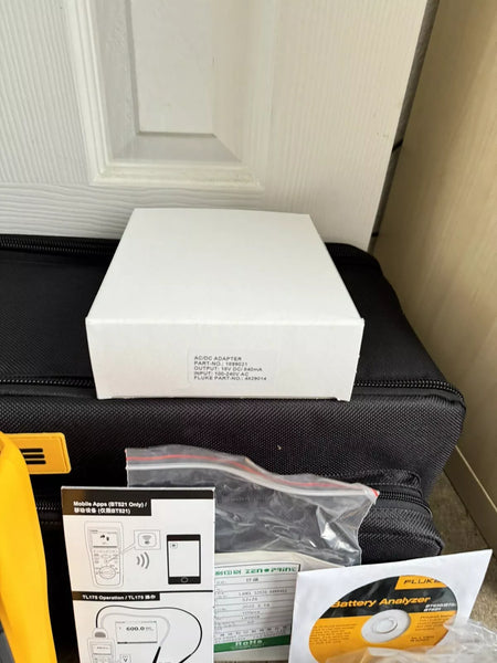 FLUKE BT520 Battery Analyzer Kit - New Sealed