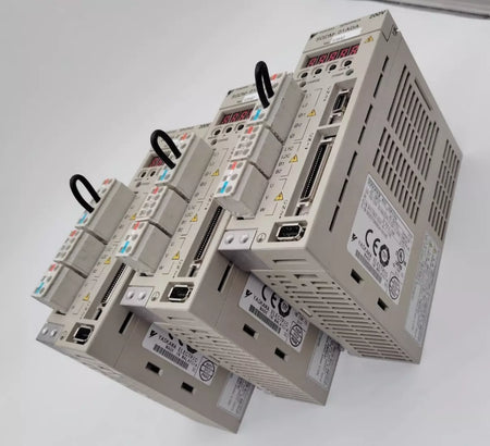 Yaskawa SGDM-01ADA Servo Drive 0.10 KW 200-240V AC Servo