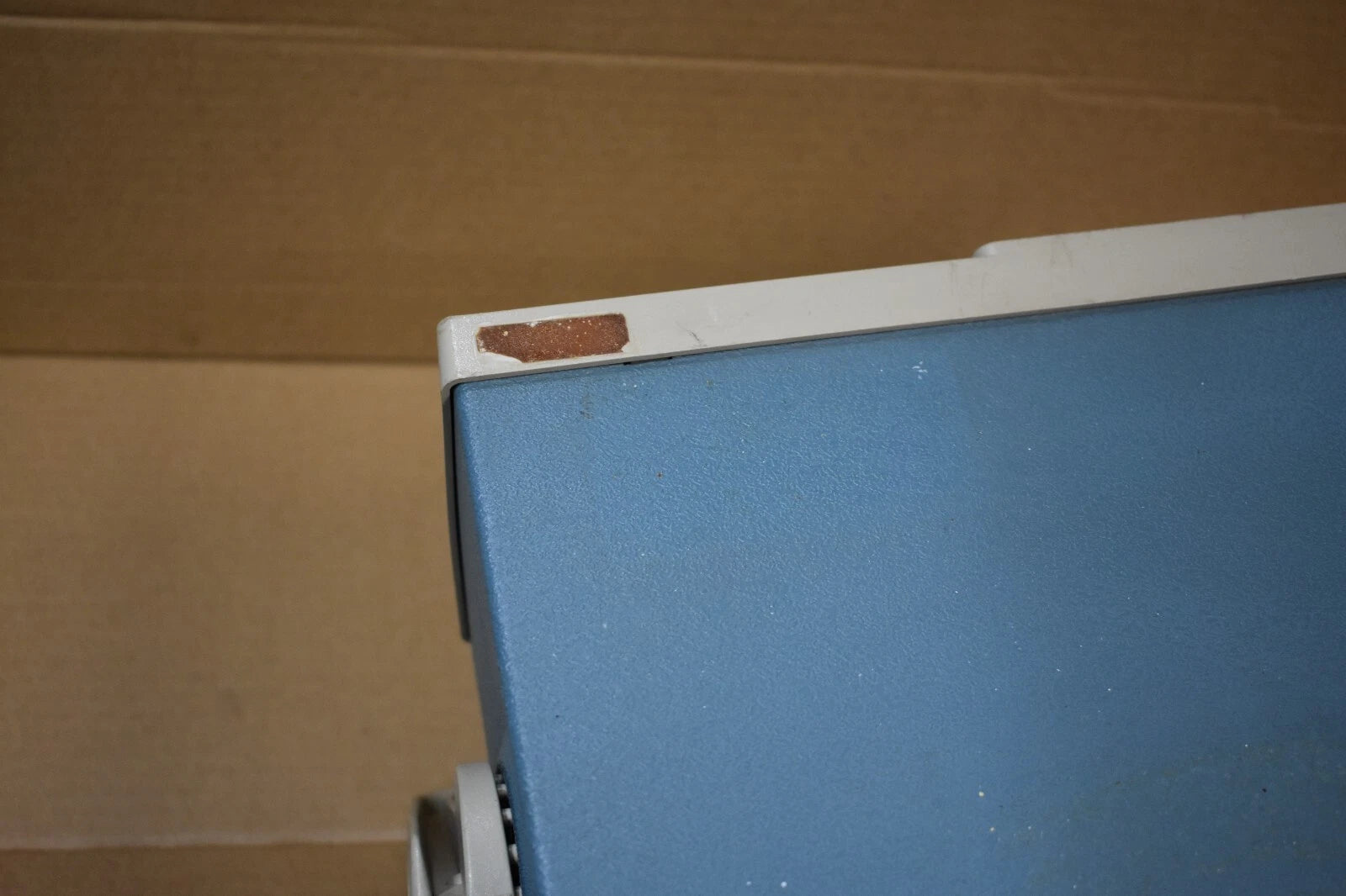 Anainstr Compact Digital Multimeter with Auto-Ranging Function