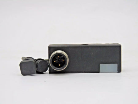 Dover Corporation Destaco DE-STA-CO 8EA-123-1 Clamp Sensor 150MA 10/30 VDC -NEW
