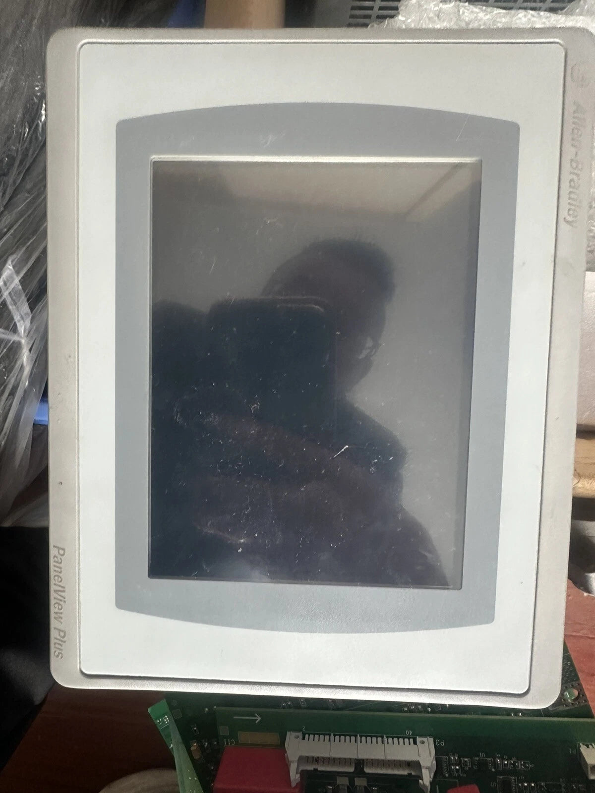 2711P-T6C21D8S Touchscreen Panel Display for Industrial Control Systems