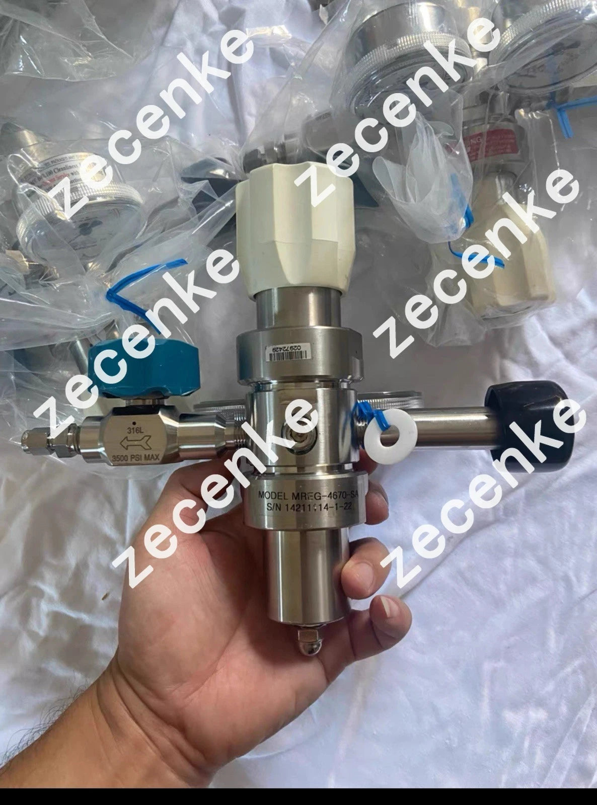 1PCS New MREG-4670-SA Pressure Reducing Valve