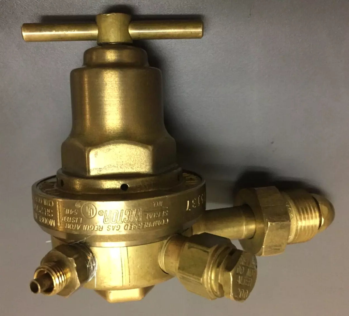 Victor Equipment Model SE-250-D Compressed Gas Regulator
