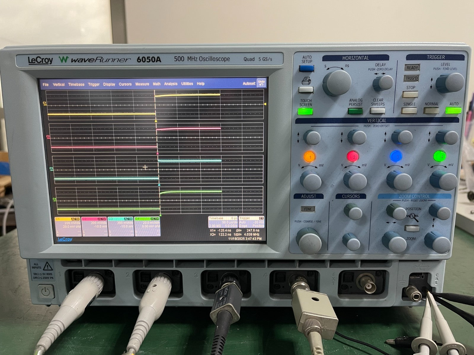 Lecroy WaveRunner 6050A 500MHz, 4-Ch, 5GS/s, 2/4 Mpts Digital Oscilloscope _4839