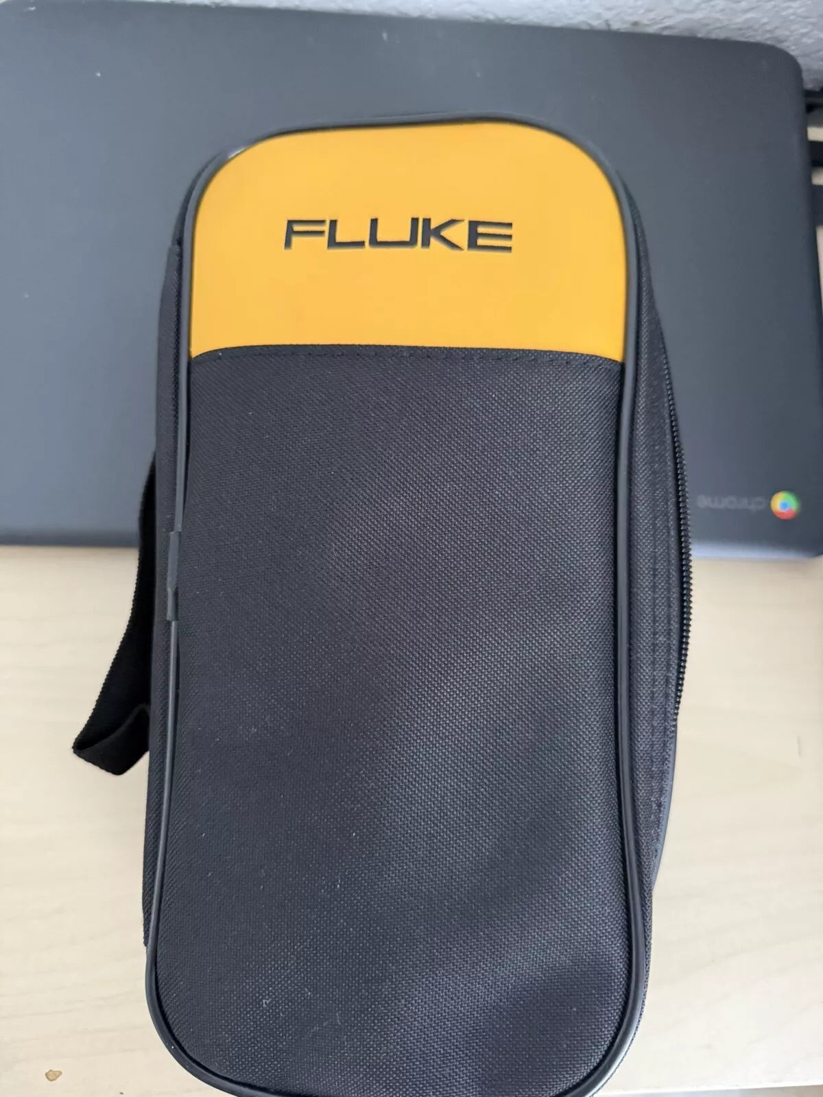 Fluke 381 Remote Display True RMS AC/DC Clamp Meter with iFlex