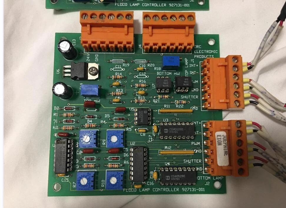 Flood Lamp Controller 927131-001