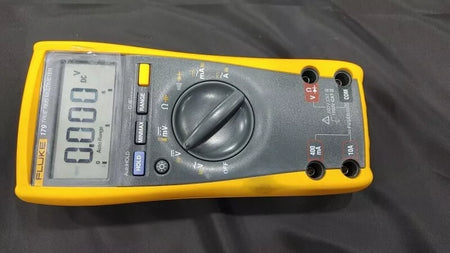 Fluke Fluke-179 True RMS Multimeter Full Set (0354) Q