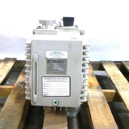 LH Leybold TRIVAC D90A Vacuum Pump