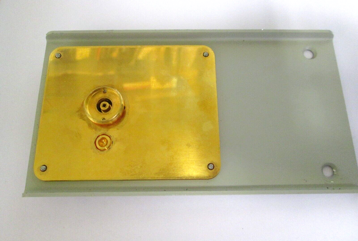 HP 16093A Binding Post Fixture Terminal Connector 7mm