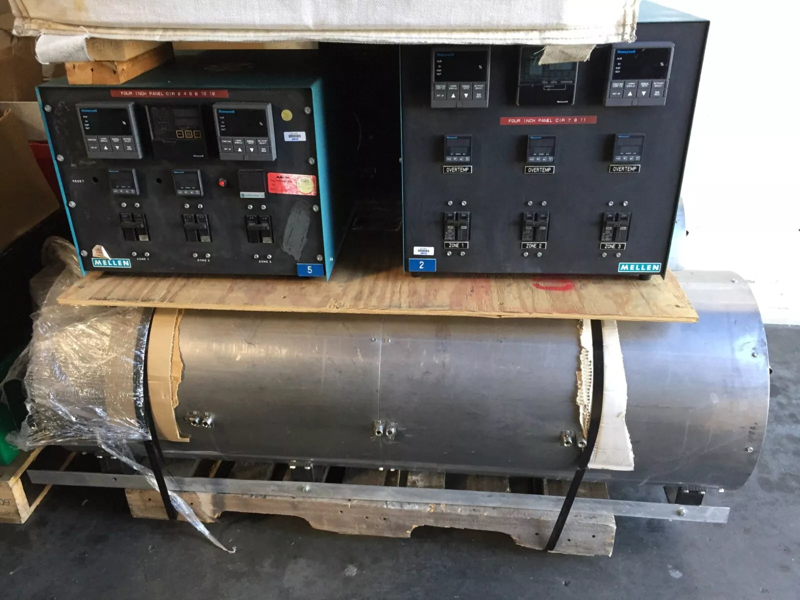 Mellen TT13-8.88 x 36M-3Z Annealing Tube Furnace with 3-Zone Temp Controller