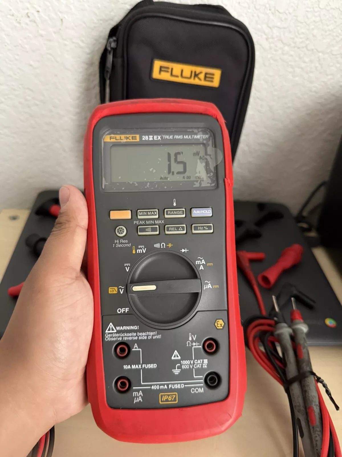 Fluke 28 II Ex True RMS Multimeter with Leads & Bag