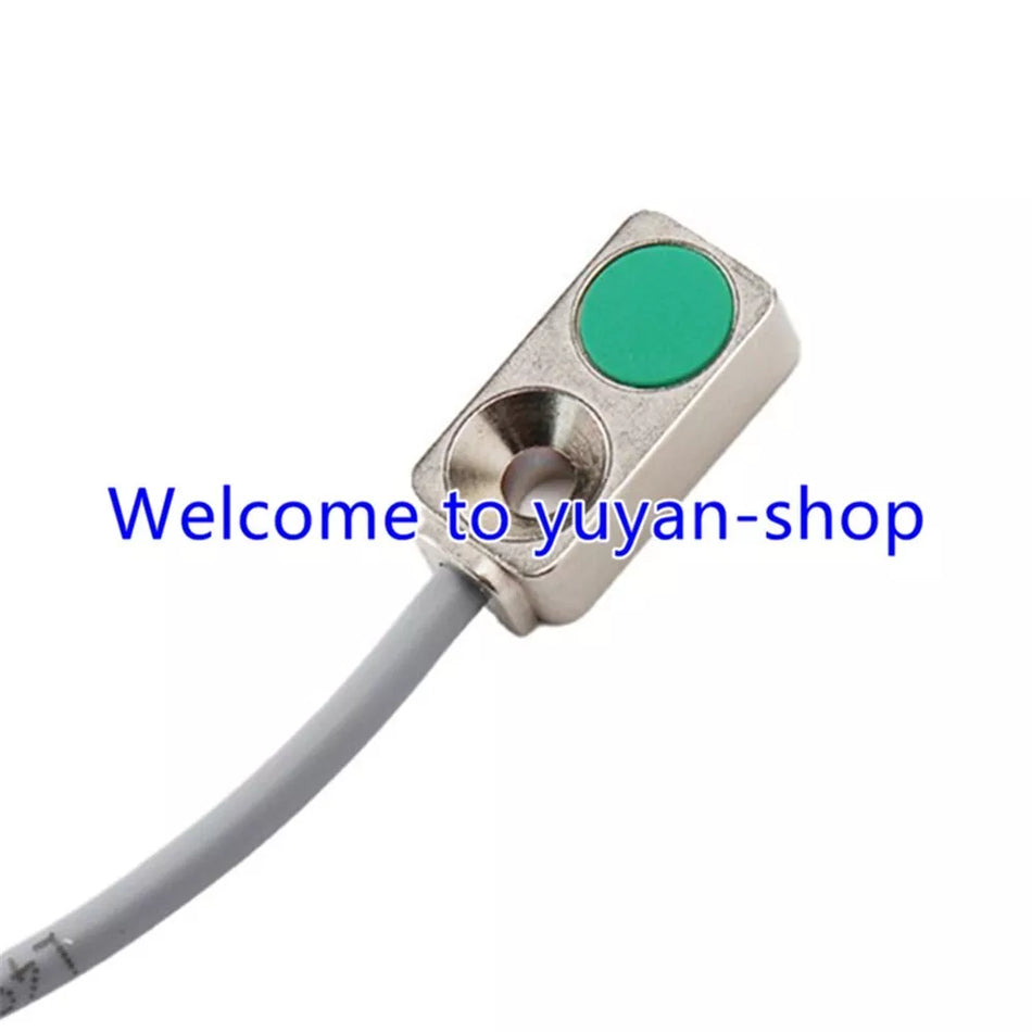 1PCS NEW For Baumer IFFM 08N17A6/L Inductive proximity switch sensor