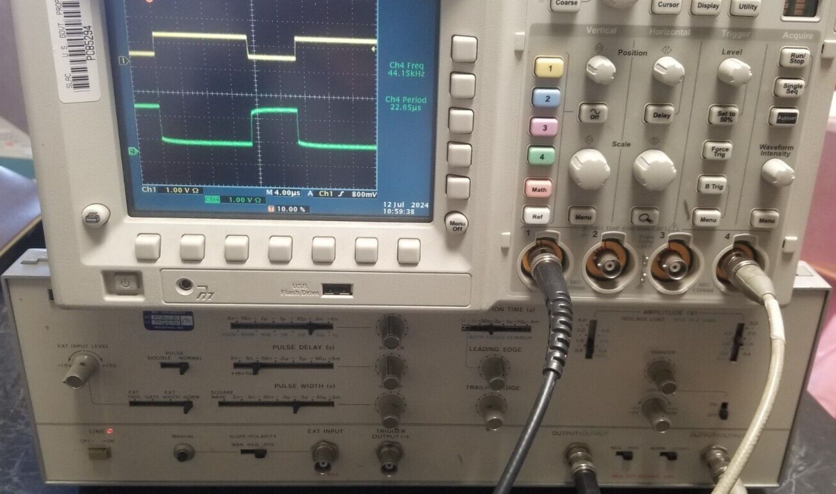 250 MHz Dual Output Pulse Generator by Hewlett Packard