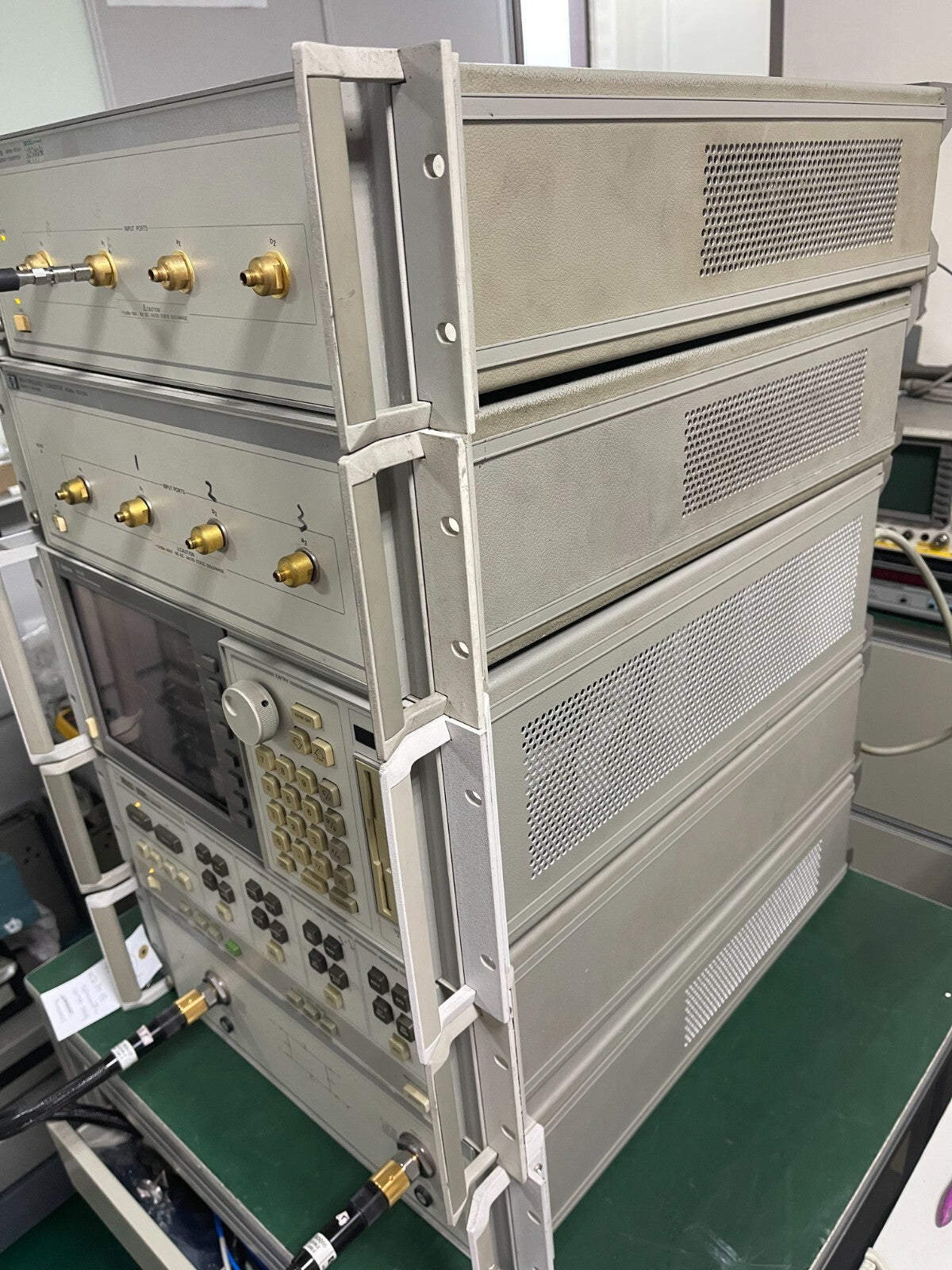 HP Agilent 8511B Frequency Converter 45 MHz - 50 GHz _3047A00164 - XG eqpt