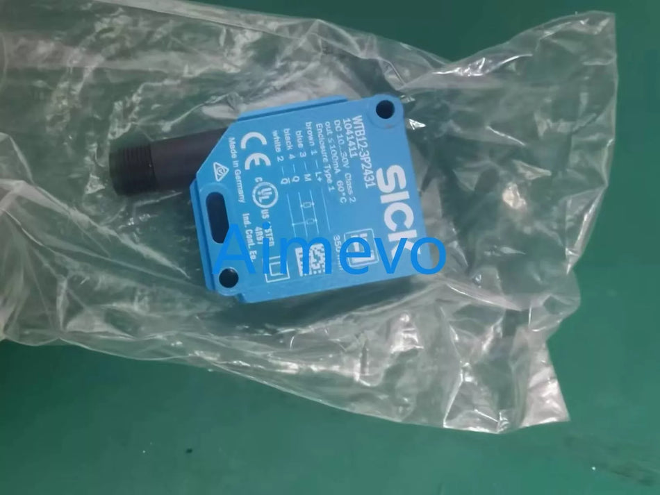 New Sick WTB12-3P2431 1041411 Photoelectric Sensor