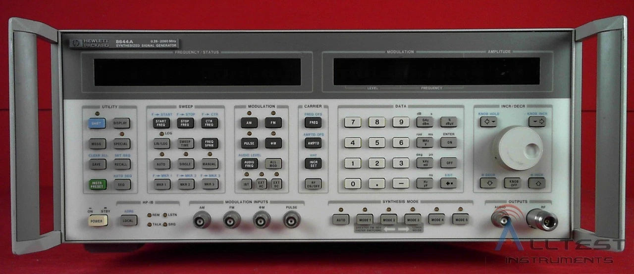 HP Agilent Keysight 8644A-001-002-004 Synthesized Signal Generator