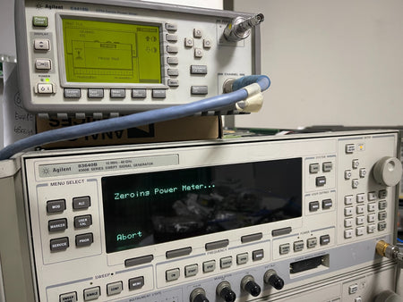 Agilent 83640B 10MHz-40GHz Synthesized Sweep Signal Generator 001/006/008_01111 - XG eqpt